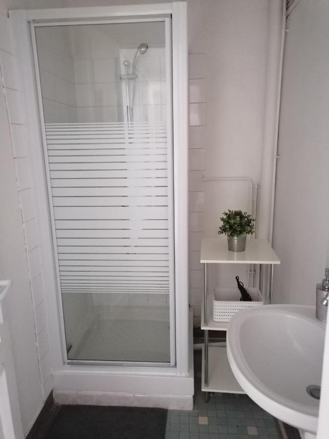 Appartement Ilianah Domfront  Buitenkant foto